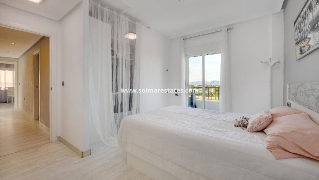 3 chambre Appartement à vendre à Almoradi - 149 969 € (Ref: 9373836)