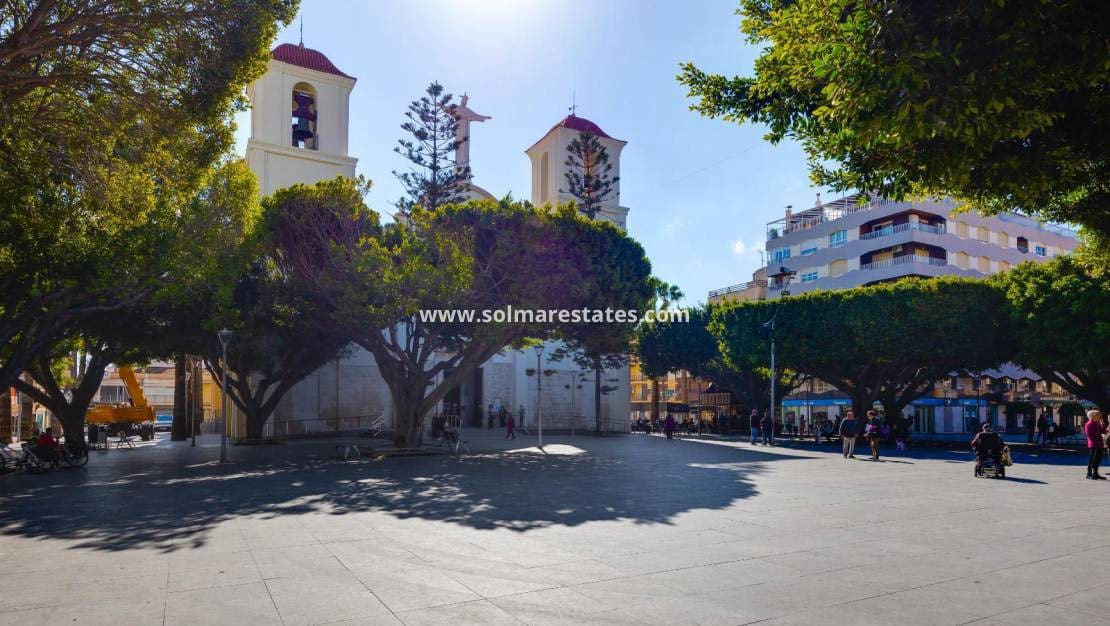 3 chambre Appartement à vendre à Almoradi - 149 969 € (Ref: 9373836)