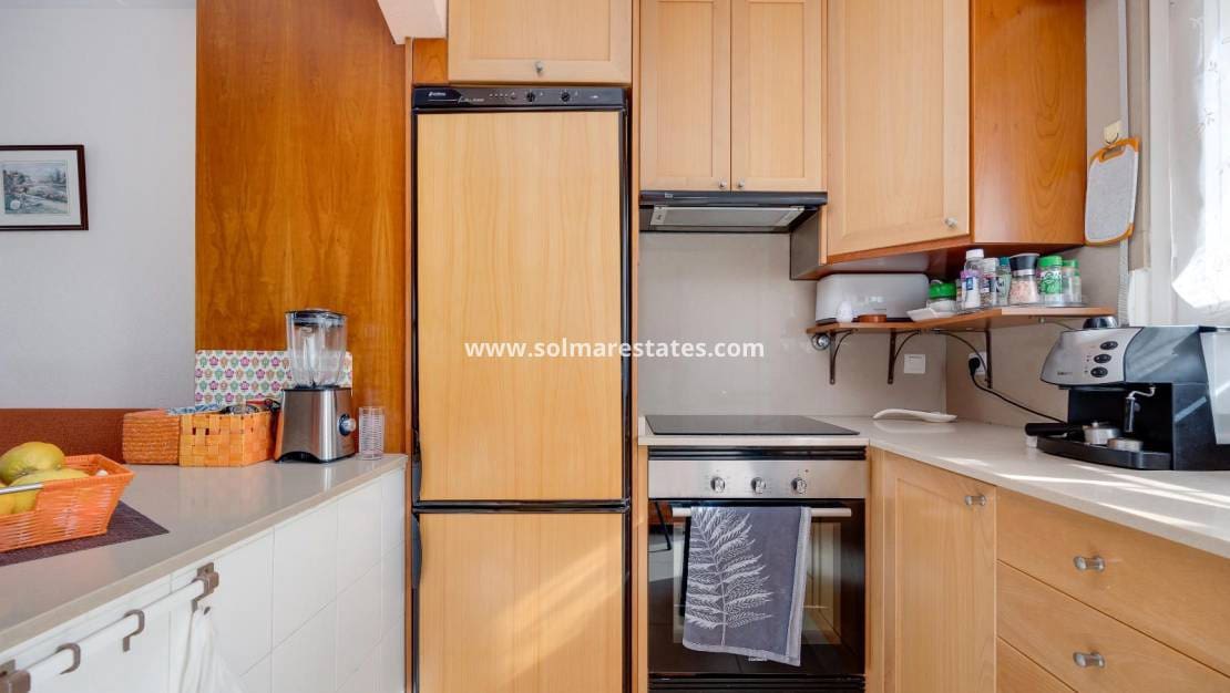 2 sypialnia Dom blizniak na sprzedaż w La Florida z basenem - 189 969 € (Ref: 9373837)