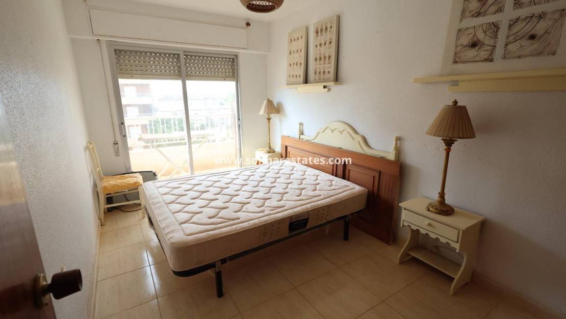 2 chambre Appartement à vendre à Punta Prima avec piscine - 144 000 € (Ref: 9376419)