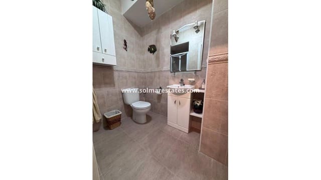 2 chambre Maison de Ville à vendre à Villamartin, Orihuela avec piscine - 164 950 € (Ref: 9379929)