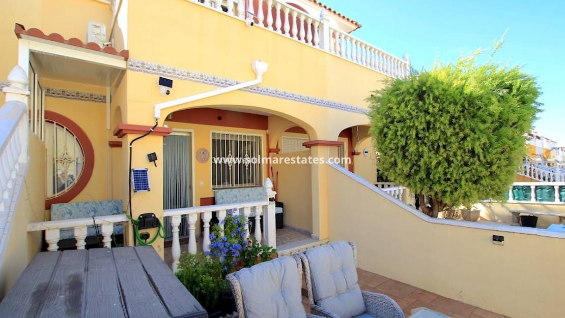 3 bedroom Townhouse for sale in Lo Crispin with pool - € 179,950 (Ref: 9383767)