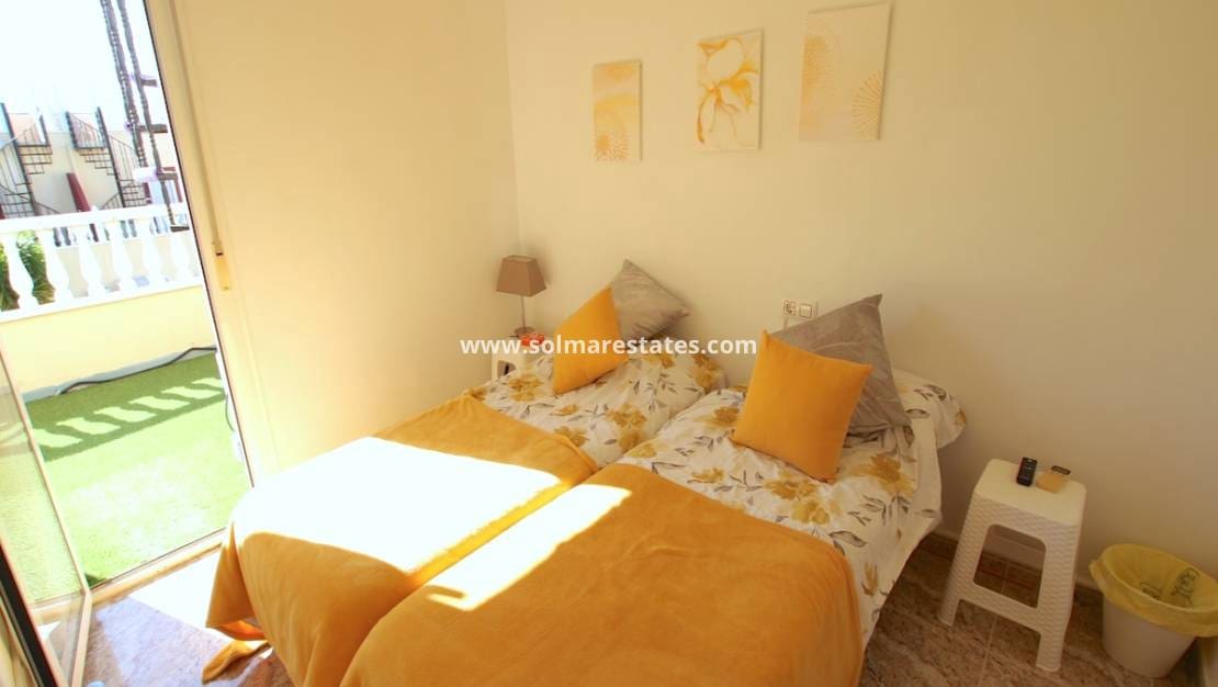 3 bedroom Townhouse for sale in Lo Crispin with pool - € 179,950 (Ref: 9383767)