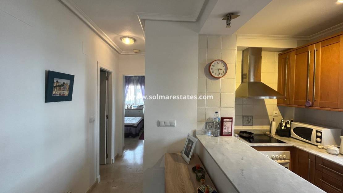 2 slaapkamer Appartement te koop in Villamartin met zwembad - € 199.995 (Ref: 9386550)