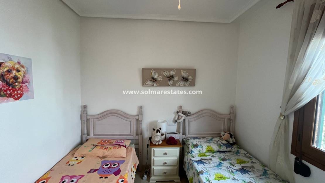 2 slaapkamer Appartement te koop in Villamartin met zwembad - € 199.995 (Ref: 9386550)