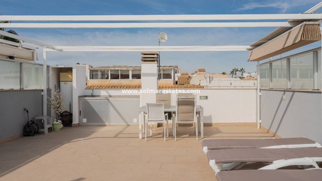2 slaapkamer Appartement te koop in Orihuela Costa met zwembad - € 289.000 (Ref: 9388487)