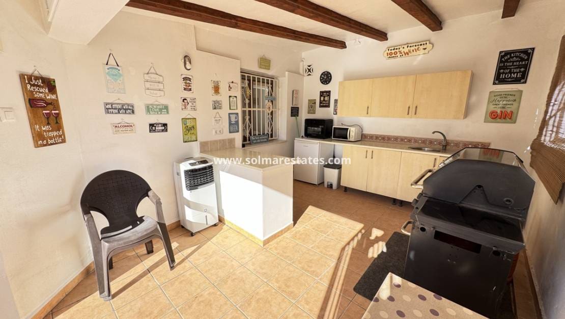 3 bedroom Villa for sale in Blue Lagoon with pool - € 374,995 (Ref: 9394258)