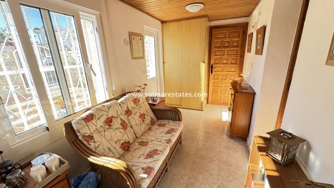 3 bedroom Villa for sale in Blue Lagoon with pool - € 374,995 (Ref: 9394258)