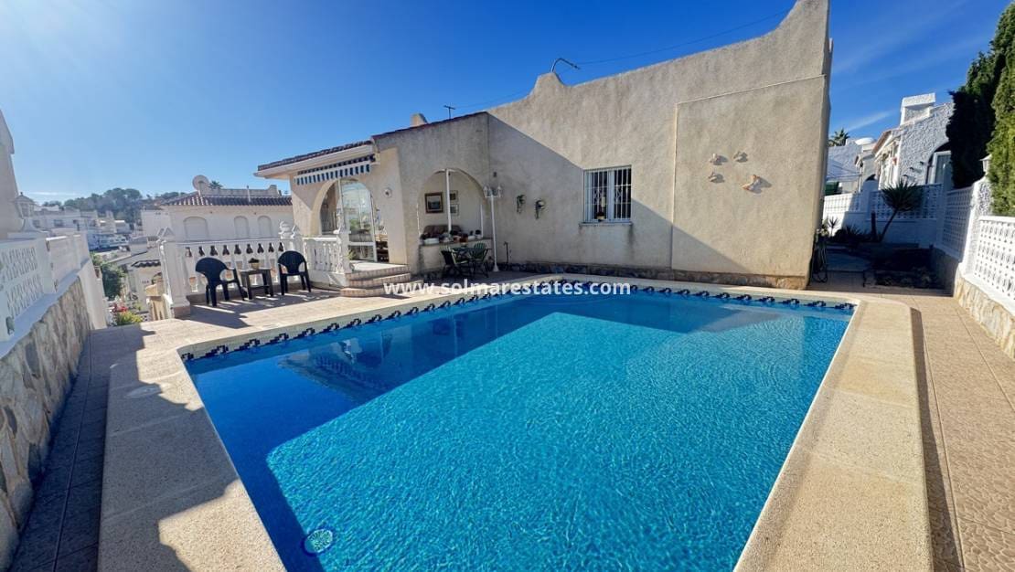 3 bedroom Villa for sale in Blue Lagoon with pool - € 374,995 (Ref: 9394258)