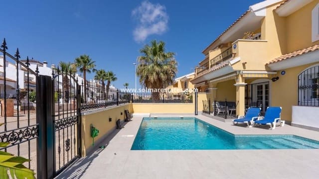3 soveværelse Semi-Rækkehus til salg i Villamartin, Orihuela med swimmingpool - € 375.000 (Ref: 9394417)
