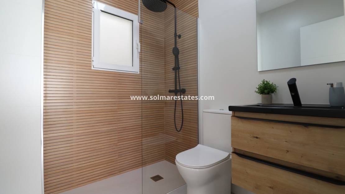 2 soverom Hus til salgs i San Luis - € 149 900 (Ref: 9394418)