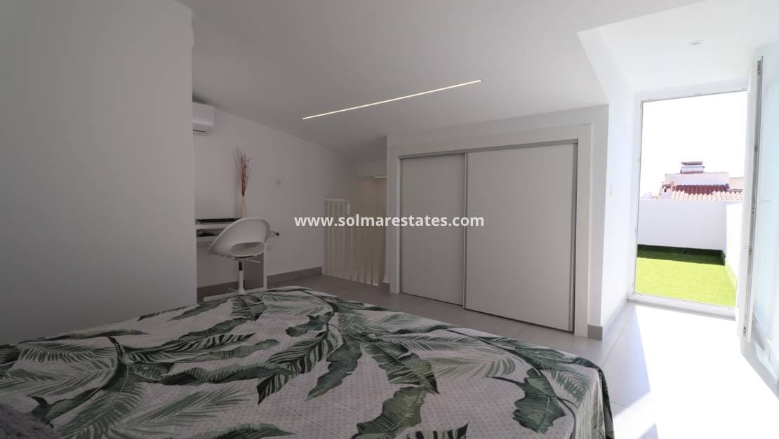 2 soverom Hus til salgs i San Luis - € 149 900 (Ref: 9394418)