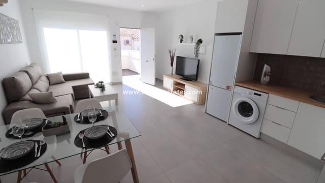 2 soveværelse Byhus til salg i San Luis, Torrevieja - € 149.900 (Ref: 9394418)