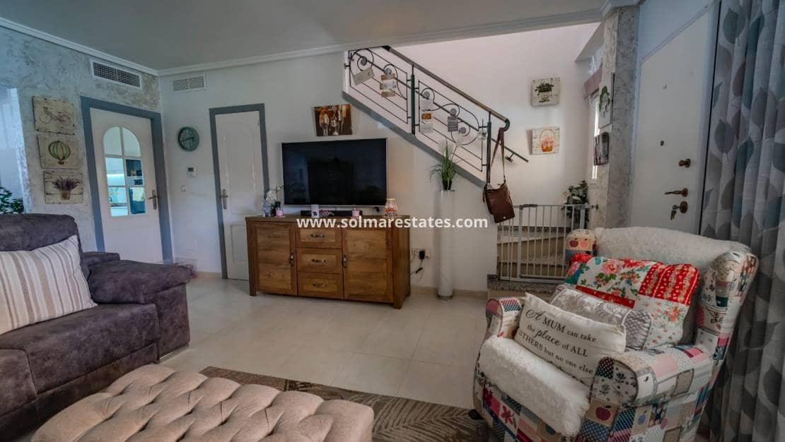 3 chambre Maison de Ville à vendre à Ciudad Quesada avec piscine - 235 000 € (Ref: 9396294)