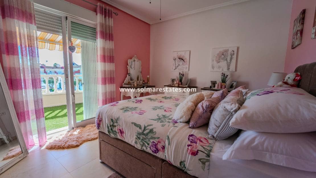3 chambre Maison de Ville à vendre à Ciudad Quesada avec piscine - 235 000 € (Ref: 9396294)
