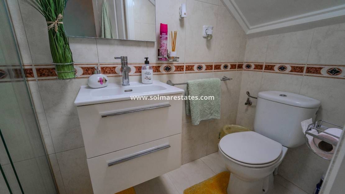 3 chambre Maison de Ville à vendre à Ciudad Quesada avec piscine - 235 000 € (Ref: 9396294)