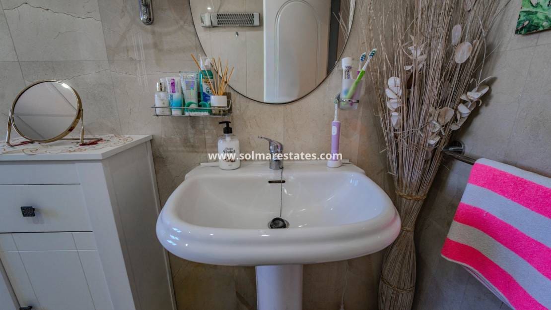 3 chambre Maison de Ville à vendre à Ciudad Quesada avec piscine - 235 000 € (Ref: 9396294)