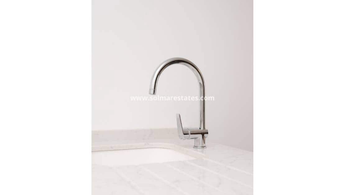 2 Zimmer Apartment zu verkaufen in Playa Flamenca mit Pool - 380.000 € (Ref: 9396707)