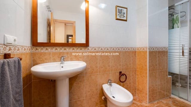 2 bedroom Apartment for sale in El Molino, Torrevieja with pool - € 139,500 (Ref: 9396708)