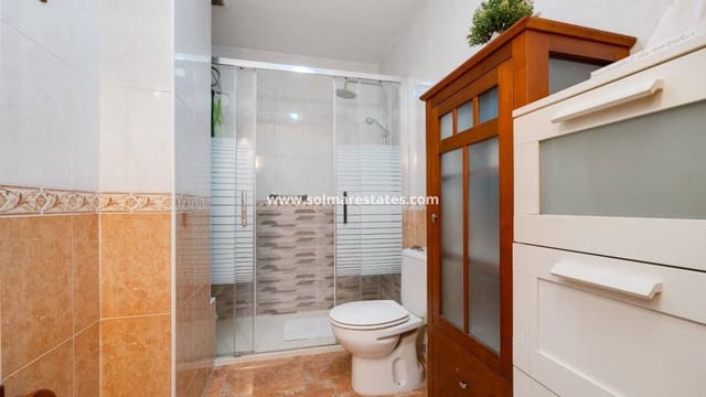 2 bedroom Apartment for sale in El Molino, Torrevieja with pool - € 139,500 (Ref: 9396708)