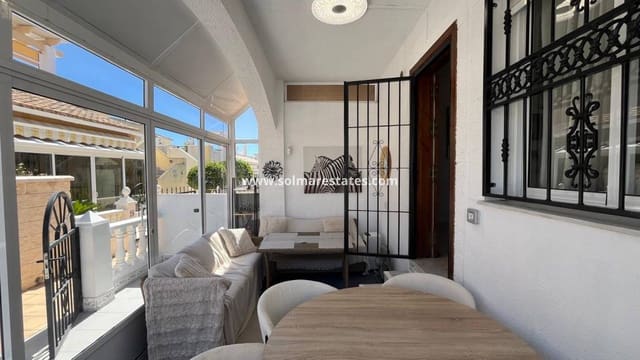 2 sovrum Bungalow till salu i Punta Prima, Orihuela med pool - 209 999 € (Ref: 9398065)