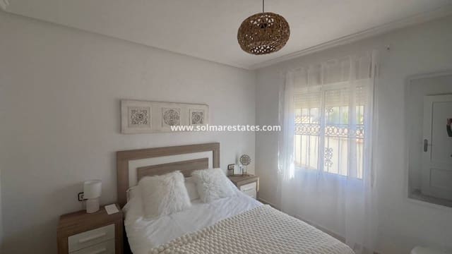 3 bedroom Townhouse for sale in Punta Prima, Orihuela with pool - € 249,999 (Ref: 9398066)