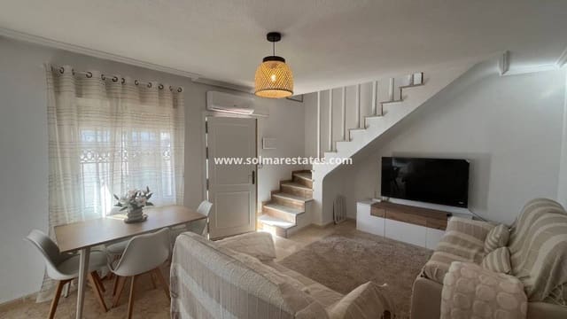 3 bedroom Townhouse for sale in Punta Prima, Orihuela with pool - € 249,999 (Ref: 9398066)