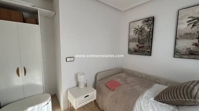 3 bedroom Townhouse for sale in Punta Prima, Orihuela with pool - € 249,999 (Ref: 9398066)