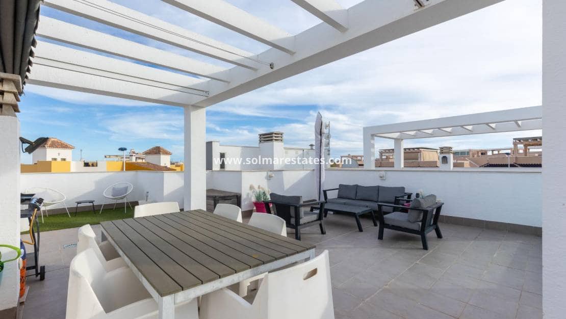 2 chambre Appartement à vendre à Punta Prima avec piscine - 269 900 € (Ref: 9401762)