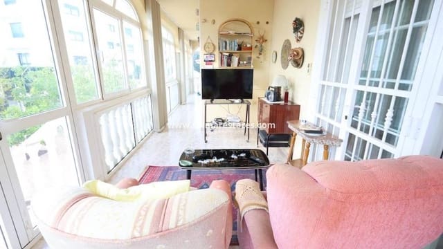 5 quarto Moradia para venda em Villamartin, Orihuela com piscina - 850 000 € (Ref: 9402535)