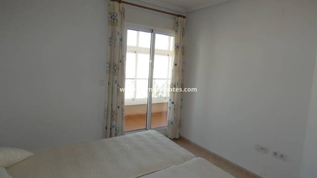 3 chambre Appartement à vendre à Playa Flamenca, Orihuela avec piscine - 265 000 € (Ref: 9409381)