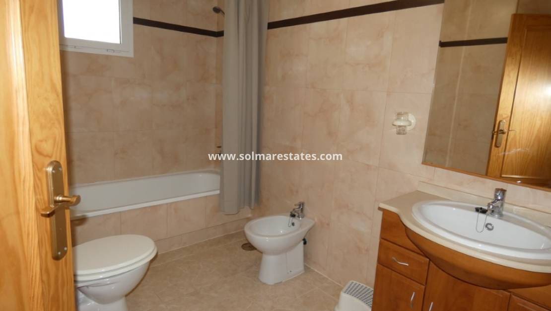 3 camera da letto Appartamento in vendita in Playa Flamenca con piscina - 265.000 € (Rif: 9409381)