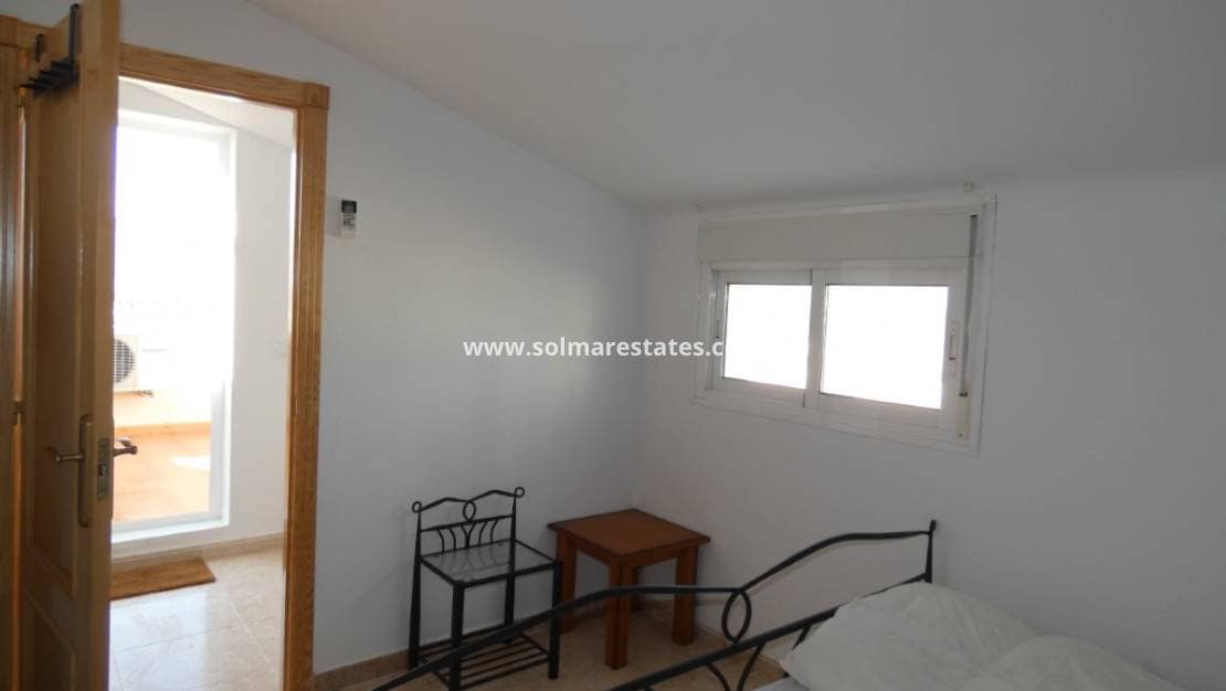 3 camera da letto Appartamento in vendita in Playa Flamenca con piscina - 265.000 € (Rif: 9409381)