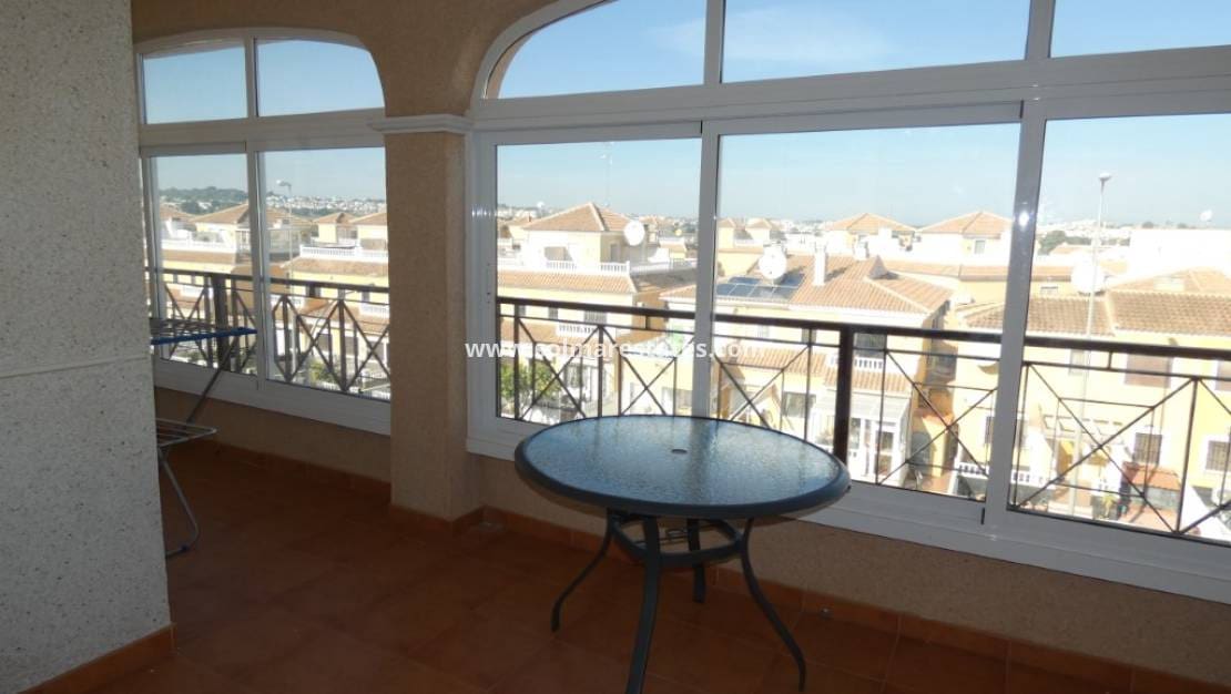 3 camera da letto Appartamento in vendita in Playa Flamenca con piscina - 265.000 € (Rif: 9409381)