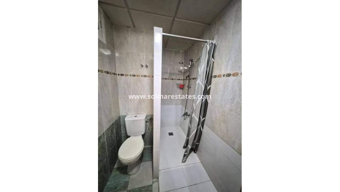 3 slaapkamer Huis te koop in Playa Flamenca met zwembad - € 165.000 (Ref: 9409382)