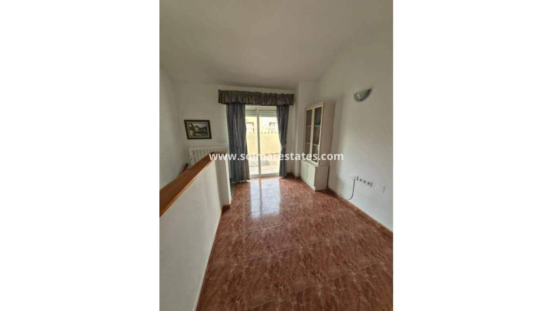 3 slaapkamer Huis te koop in Playa Flamenca met zwembad - € 165.000 (Ref: 9409382)