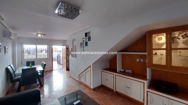 3 sypialnia Dom na sprzedaż w Playa Flamenca, Orihuela z basenem - 165 000 € (Ref: 9409382)