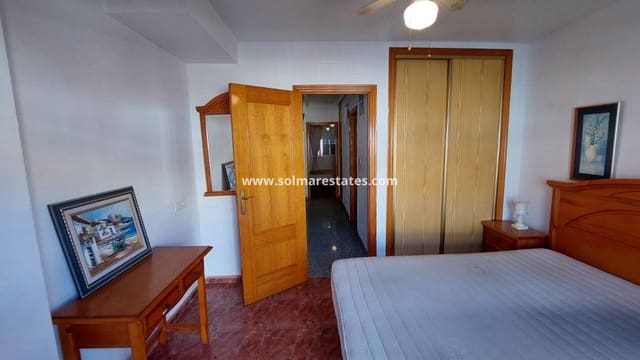 3 sypialnia Dom na sprzedaż w Playa Flamenca, Orihuela z basenem - 165 000 € (Ref: 9409382)