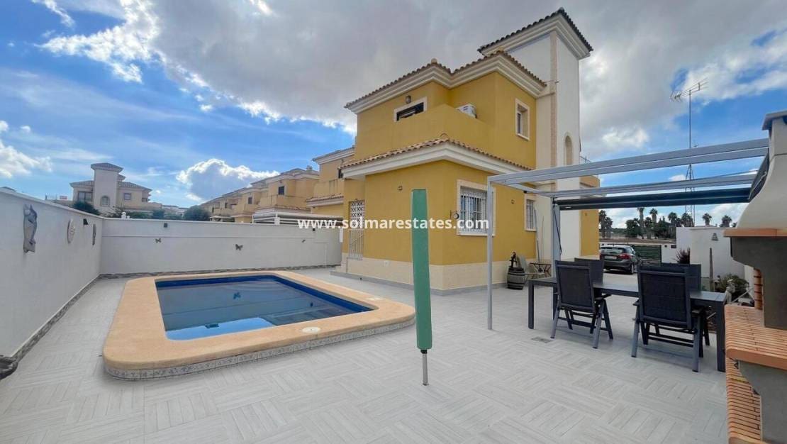 3 sypialnia Willa na sprzedaż w Lo Crispin z basenem - 320 000 € (Ref: 9410310)