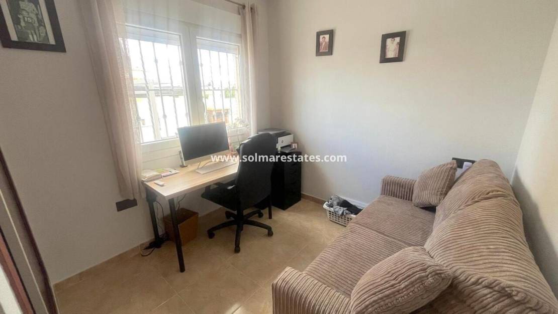 3 sypialnia Willa na sprzedaż w Lo Crispin z basenem - 320 000 € (Ref: 9410310)