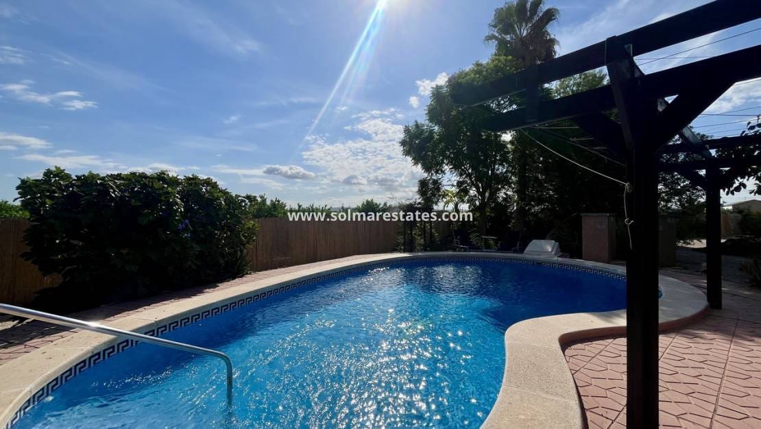 3 slaapkamer Villa te koop in Orihuela met zwembad - € 400.000 (Ref: 9410312)