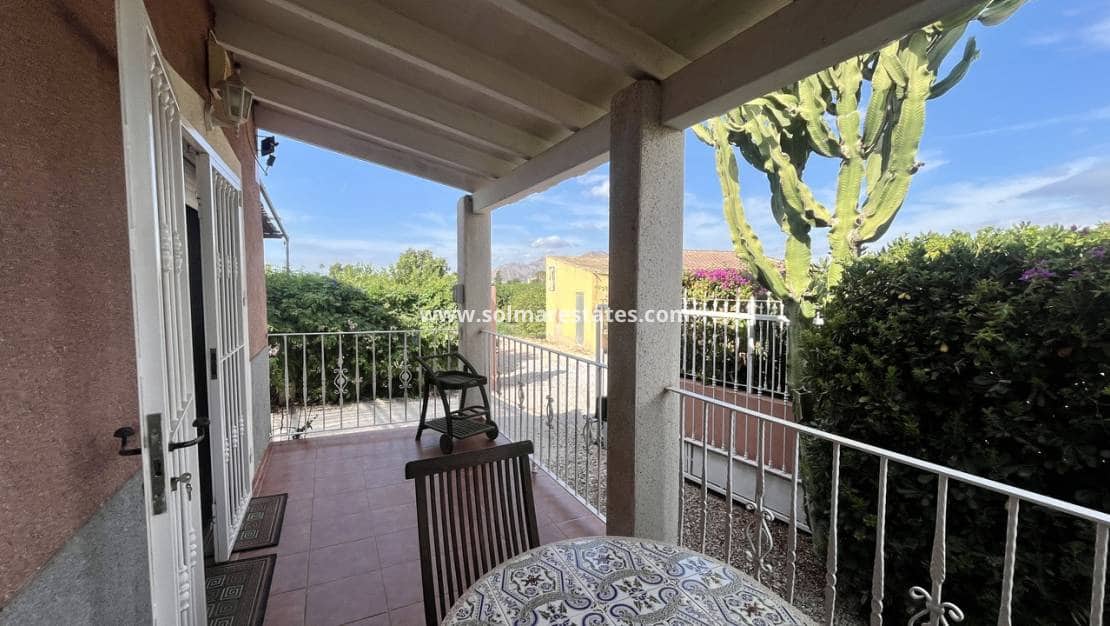 3 slaapkamer Villa te koop in Orihuela met zwembad - € 400.000 (Ref: 9410312)