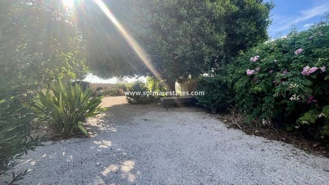 3 slaapkamer Villa te koop in Orihuela met zwembad - € 400.000 (Ref: 9410312)