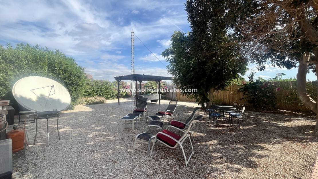 3 slaapkamer Villa te koop in Orihuela met zwembad - € 400.000 (Ref: 9410312)