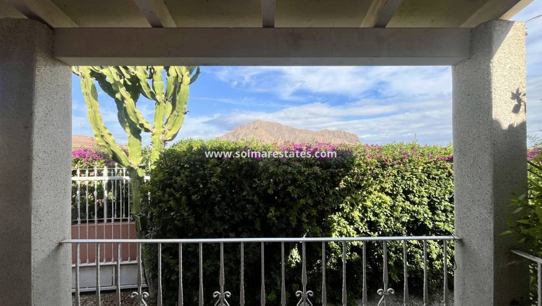 3 slaapkamer Villa te koop in Orihuela met zwembad - € 400.000 (Ref: 9410312)