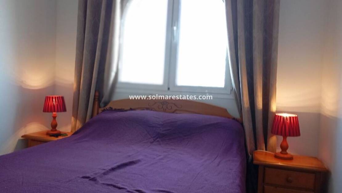 2 bedroom Apartment for sale in Daya Vieja - € 114,995 (Ref: 9410313)