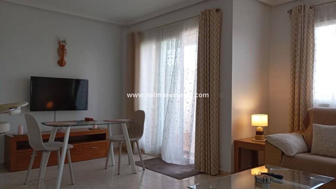 2 bedroom Apartment for sale in Daya Vieja - € 114,995 (Ref: 9410313)