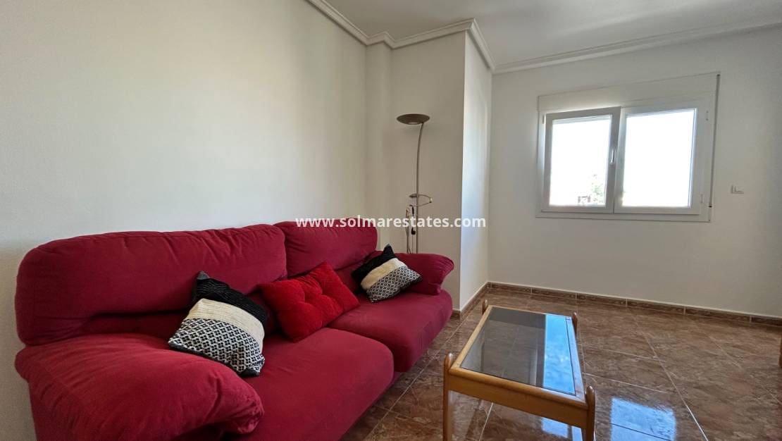 3 slaapkamer Appartement te koop in Jacarilla - € 120.000 (Ref: 9410314)