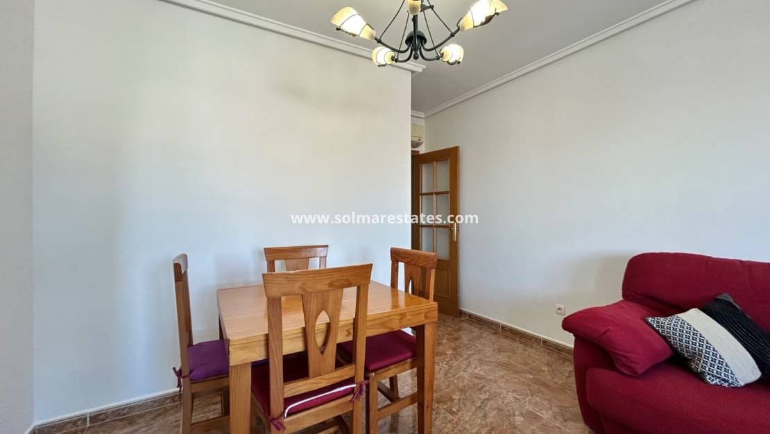 3 slaapkamer Appartement te koop in Jacarilla - € 120.000 (Ref: 9410314)