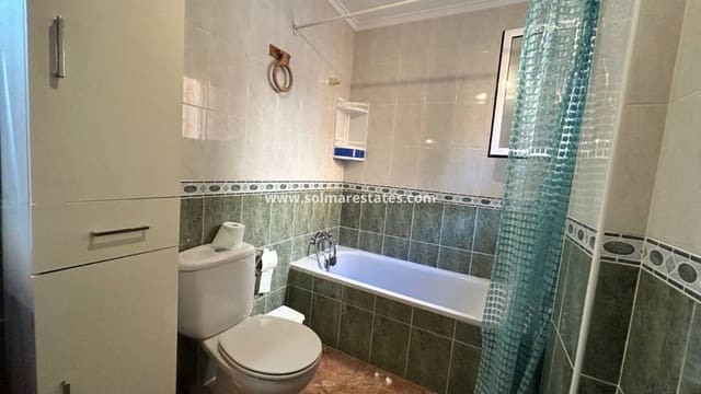 3 slaapkamer Appartement te koop in Jacarilla - € 120.000 (Ref: 9410314)